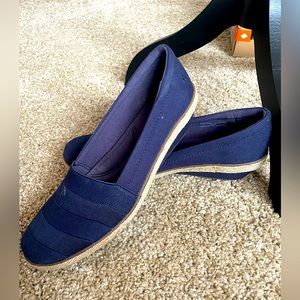 Navy Grasshopper Flats